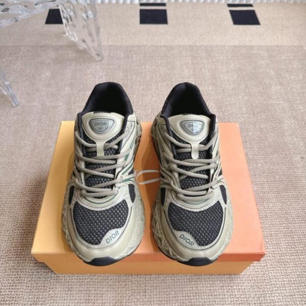 repliche,replica,perfette,siti di,affidabili,migliori siti,dove comprare,1:1,scarpe da ginnastica Sneakers in rete cava della collezione per coppie Dior x Kaws B35 (KVUPD)