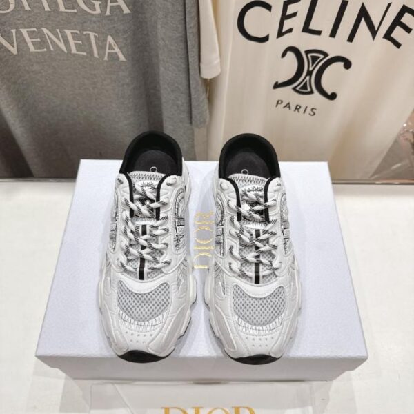 Sneakers casual Dior Vibe con lacci, versione avanzata (WGS7J)