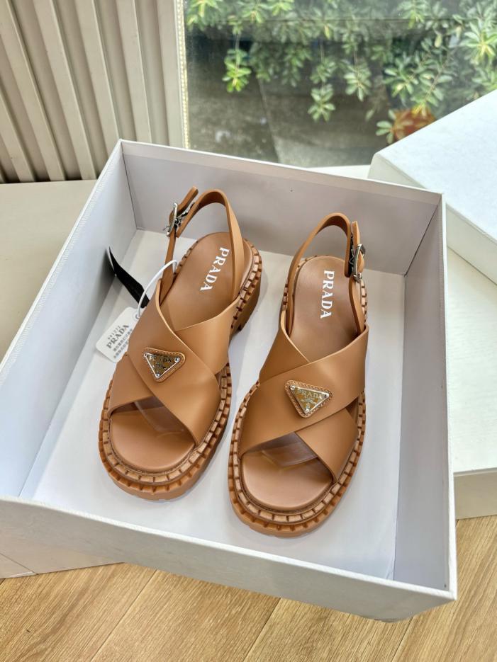 repliche,replica,perfette,siti di,affidabili,migliori siti,dove comprare,1:1,scarpe da ginnastica Gli ultimi sandali di Prada, scarpe a gabbia per maiali G036 (F4TPL) repliche,replica,perfette,siti di,affidabili,migliori siti,dove comprare,1:1,scarpe da ginnastica Gli ultimi sandali di Prada, scarpe a gabbia per maiali G036 (F4TPL)