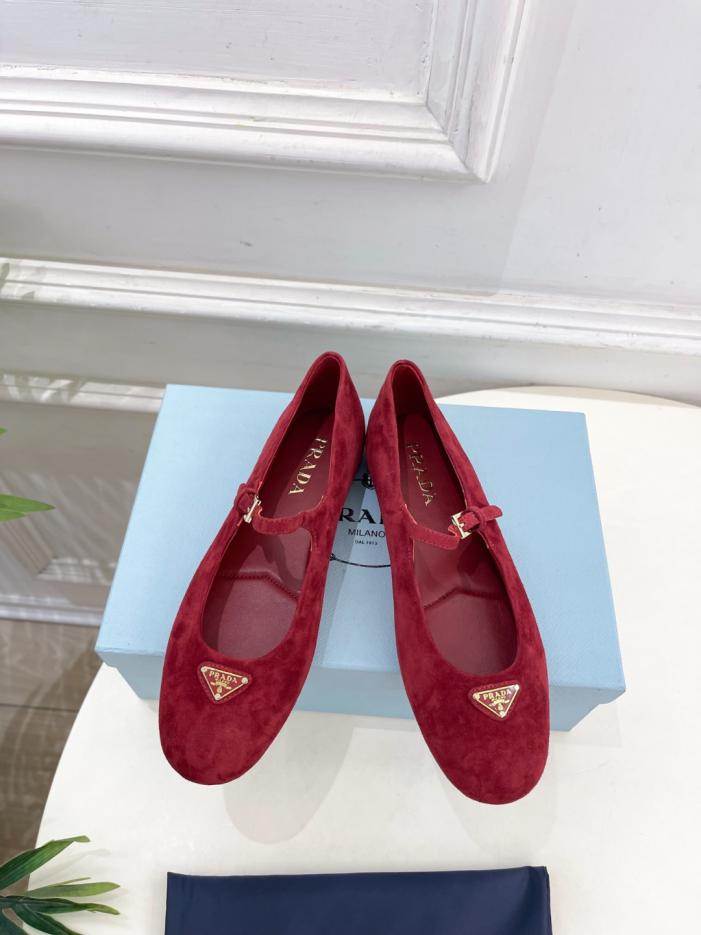repliche,replica,perfette,siti di,affidabili,migliori siti,dove comprare,1:1,scarpe da ginnastica Prada presenta la nuova serie di ballerine in nappa triangolare scamosciata (4 (XT1CE) repliche,replica,perfette,siti di,affidabili,migliori siti,dove comprare,1:1,scarpe da ginnastica Prada presenta la nuova serie di ballerine in nappa triangolare scamosciata (4 (XT1CE)