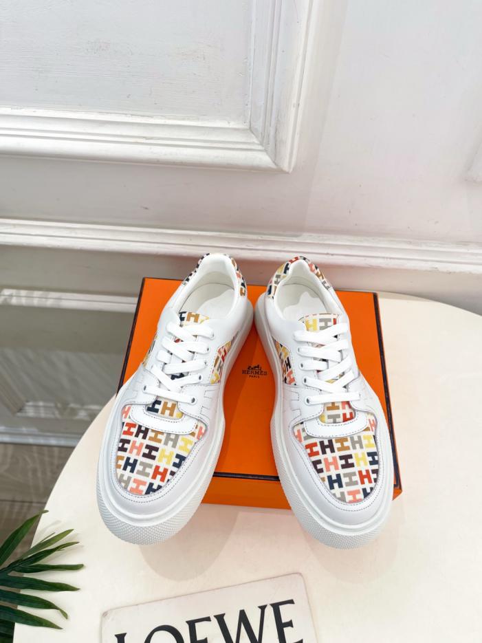 repliche,replica,perfette,siti di,affidabili,migliori siti,dove comprare,1:1,scarpe da ginnastica Hermes controcorrente nuova serie di scarpe sportive casual classiche con suola spessa (K7M16) repliche,replica,perfette,siti di,affidabili,migliori siti,dove comprare,1:1,scarpe da ginnastica Hermes controcorrente nuova serie di scarpe sportive casual classiche con suola spessa (K7M16)