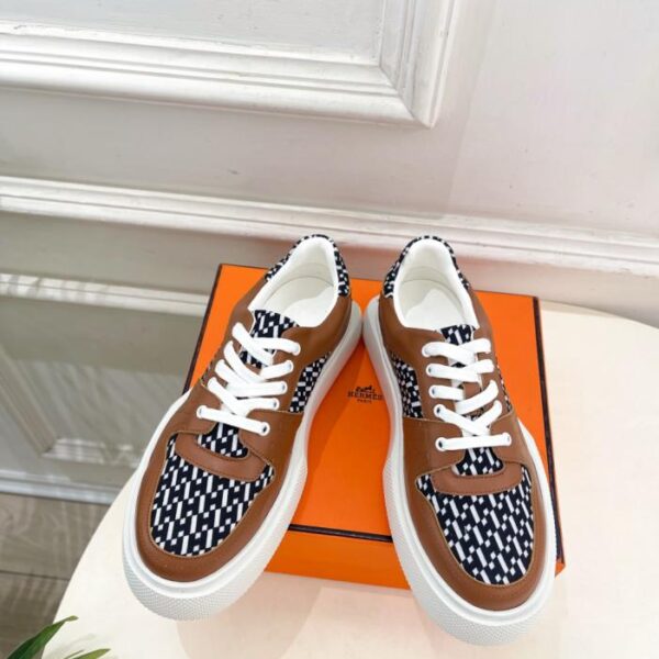 repliche,replica,perfette,siti di,affidabili,migliori siti,dove comprare,1:1,scarpe da ginnastica Hermes controcorrente nuova serie di scarpe sportive casual classiche con suola spessa (YUR7M)