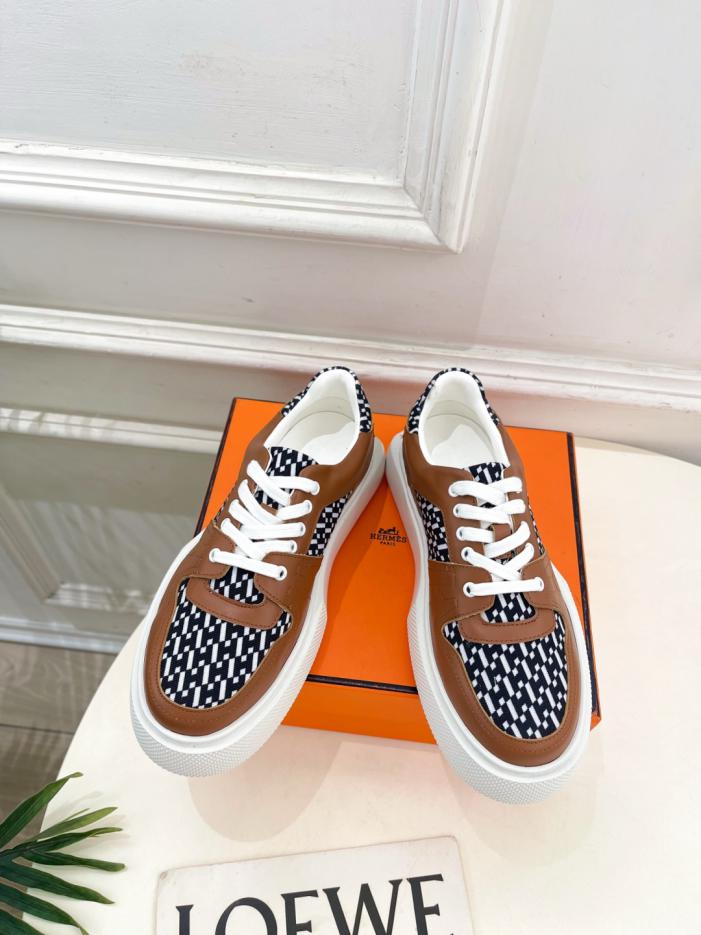 repliche,replica,perfette,siti di,affidabili,migliori siti,dove comprare,1:1,scarpe da ginnastica Hermes controcorrente nuova serie di scarpe sportive casual classiche con suola spessa (YUR7M) repliche,replica,perfette,siti di,affidabili,migliori siti,dove comprare,1:1,scarpe da ginnastica Hermes controcorrente nuova serie di scarpe sportive casual classiche con suola spessa (YUR7M)