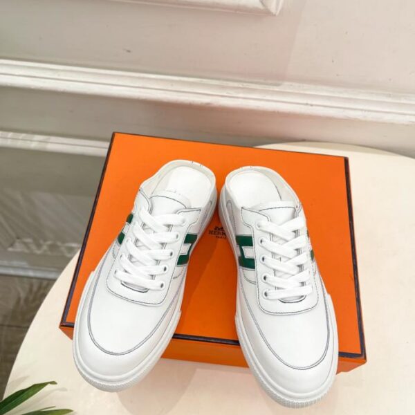 Hermes lancia le nuove classiche sneaker da coppia Keep a forma di H (3IORC)