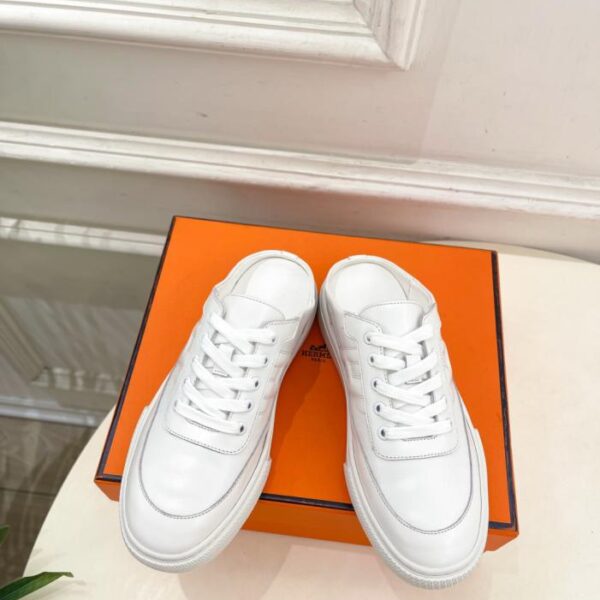 Hermes lancia le nuove classiche sneaker da coppia Keep a forma di H (Z0WGK)