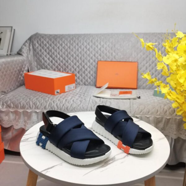 repliche,replica,perfette,siti di,affidabili,migliori siti,dove comprare,1:1,scarpe da ginnastica Sandali Hermes YB suola in tessuto consistente super leggeri e comodi (MAXQY)