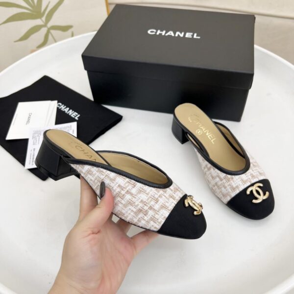 repliche,replica,perfette,siti di,affidabili,migliori siti,dove comprare,1:1,scarpe da ginnastica Sandali senza schienale Chanel primavera/estate, nuova serie di scarpe da ballo, mocassini (9N49Y)