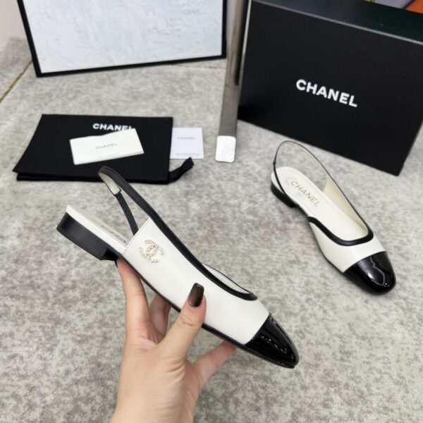 repliche,replica,perfette,siti di,affidabili,migliori siti,dove comprare,1:1,scarpe da ginnastica Sandali senza schienale Chanel primavera/estate, mocassini della nuova serie di scarpe da ballo (MOW87)