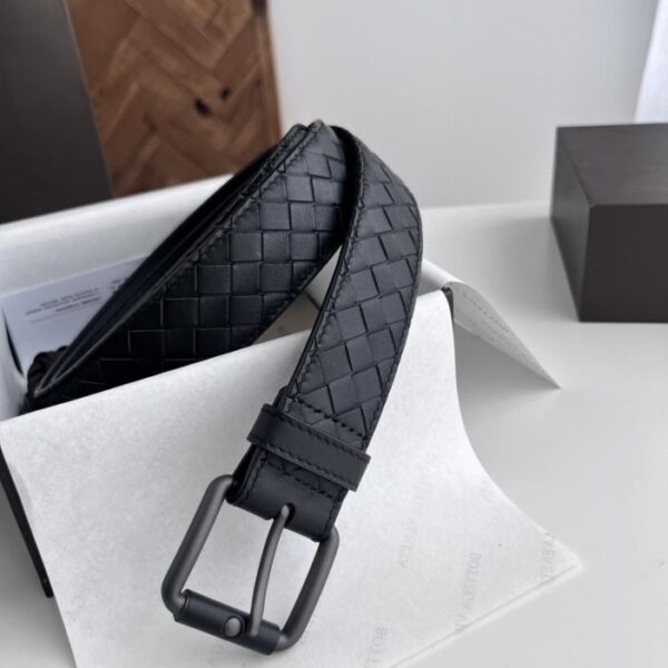 repliche,replica,perfette,siti di,affidabili,migliori siti,dove comprare,1:1,scarpe da ginnastica Cintura intrecciata da uomo BV New Intreccio in pelle di vitello opaca italiana (P8OZE)