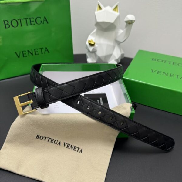 repliche,replica,perfette,siti di,affidabili,migliori siti,dove comprare,1:1,scarpe da ginnastica BOTTEGA VENETA Pelle di vacchetta intrecciata a mano da 2,5 cm (7HVWL)