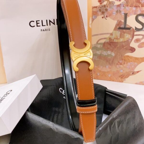 repliche,replica,perfette,siti di,affidabili,migliori siti,dove comprare,1:1,scarpe da ginnastica Cintura reversibile media Celine TRIOMPHE TAURILLON Cintura in pelle 2,5 cm (KSVTQ)