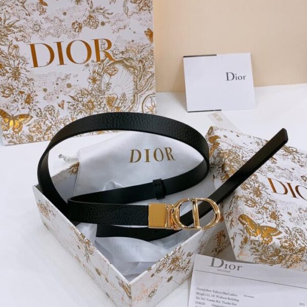 Cintura Dior Saddle Belt con hardware rotante, reversibile, 2,0 cm (FA8DY)