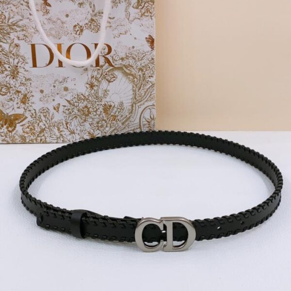 Cintura Dior Saddle Belt Montaigne Star CD in pelle liscia nera da 20 mm (DHGLY)
