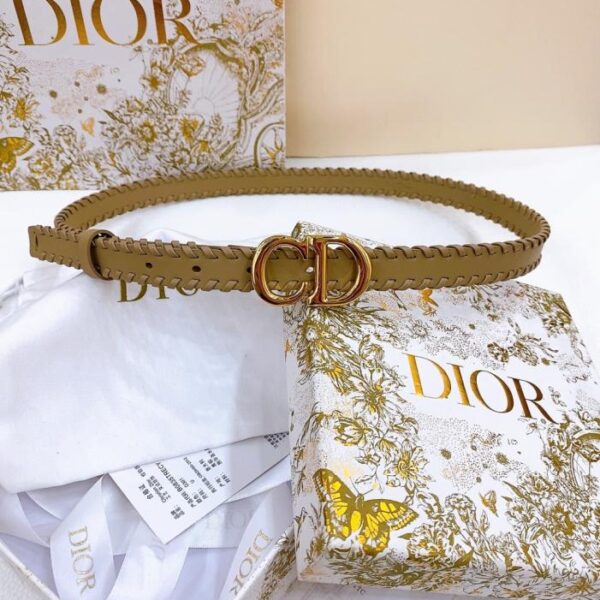 Cintura Dior Saddle Belt Montaigne Star CD in pelle liscia nera da 20 mm (KGP42)