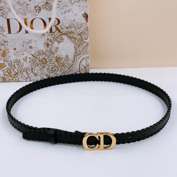 Cintura Dior Saddle Belt Montaigne Star CD in pelle liscia nera da 20 mm (M2MQX)