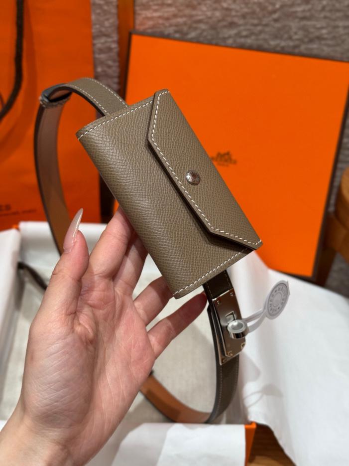 repliche,replica,perfette,siti di,affidabili,migliori siti,dove comprare,1:1,scarpe da ginnastica Hermes Kelly fibbia piccola marsupio H nuova cintura (QF03J) repliche,replica,perfette,siti di,affidabili,migliori siti,dove comprare,1:1,scarpe da ginnastica Hermes Kelly fibbia piccola marsupio H nuova cintura (QF03J)