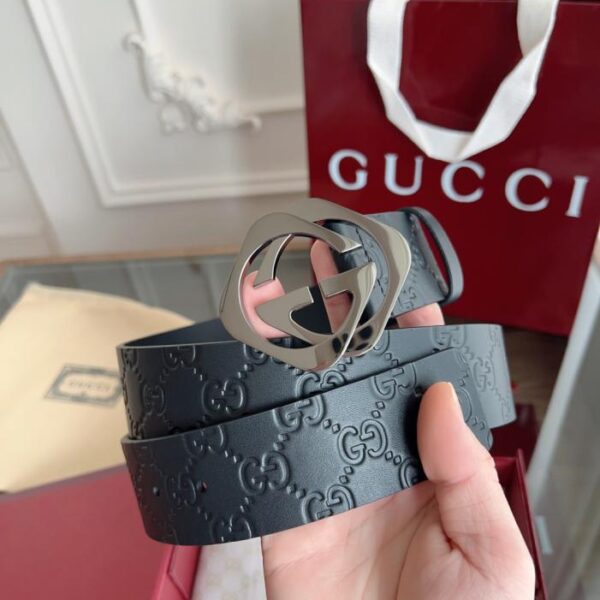 repliche,replica,perfette,siti di,affidabili,migliori siti,dove comprare,1:1,scarpe da ginnastica Etichetta orizzontale con nuovo logo in rilievo in pelle GUCCI Classic, larghezza 40 mm (TYKNW)