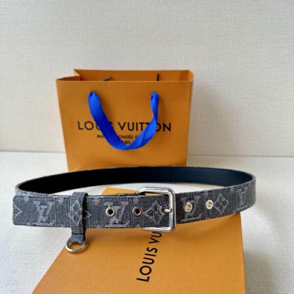 repliche,replica,perfette,siti di,affidabili,migliori siti,dove comprare,1:1,scarpe da ginnastica Cintura LV D-ring in denim monogrammato da 3,0 mm di larghezza (QP078)