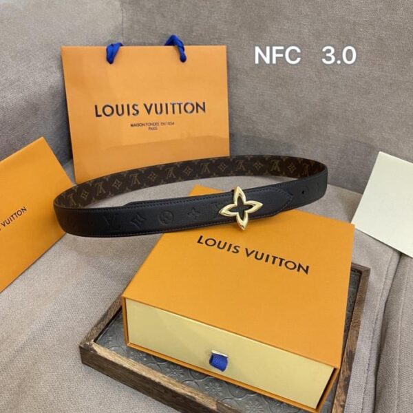 Cintura reversibile Louis Vuitton da 3,0 cm (NEJTS)