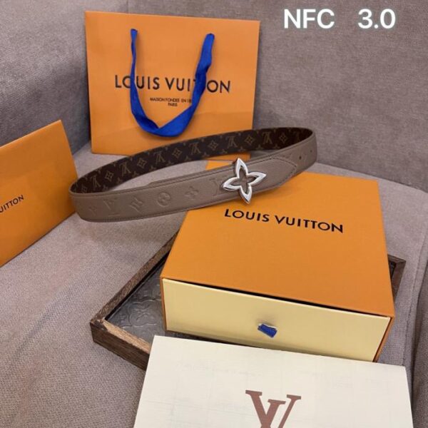 repliche,replica,perfette,siti di,affidabili,migliori siti,dove comprare,1:1,scarpe da ginnastica Cintura bifacciale Louis Vuitton da 3,0 cm (S16MQ)
