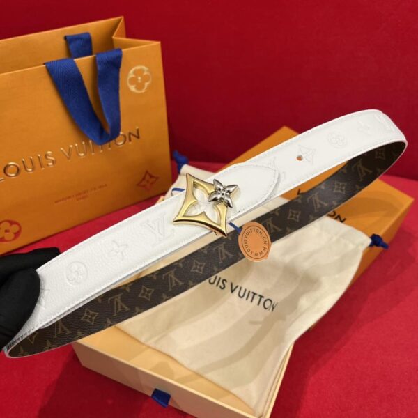 repliche,replica,perfette,siti di,affidabili,migliori siti,dove comprare,1:1,scarpe da ginnastica Cintura nuova da donna LV, larghezza 3 cm (CC4SM)