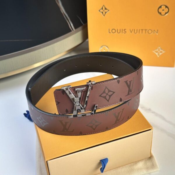 repliche,replica,perfette,siti di,affidabili,migliori siti,dove comprare,1:1,scarpe da ginnastica Cintura originale da uomo LOUIS VUITTON nuova, larghezza 40 mm (8T0XD)