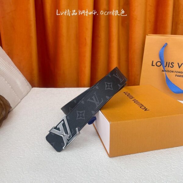 repliche,replica,perfette,siti di,affidabili,migliori siti,dove comprare,1:1,scarpe da ginnastica 【LOUIS VUITTON】 Qualità originale classica. Un lato è stampato in stile classico e l’altro è in tessuto a trama semplice. Fibbia originale in acciaio di alta qualità, larghezza 4,0 cm (RUOWT)