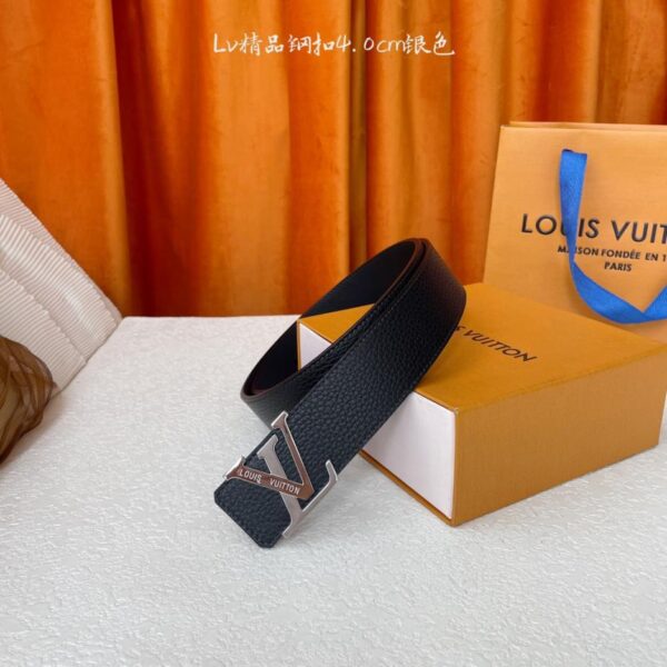 repliche,replica,perfette,siti di,affidabili,migliori siti,dove comprare,1:1,scarpe da ginnastica 【LOUIS VUITTON】 Qualità originale classica. Un lato presenta il classico motivo a litchi, l’altro lato è in tessuto a trama semplice. Fibbia originale in acciaio di alta qualità, larghezza 4,0 cm (XM5LH)