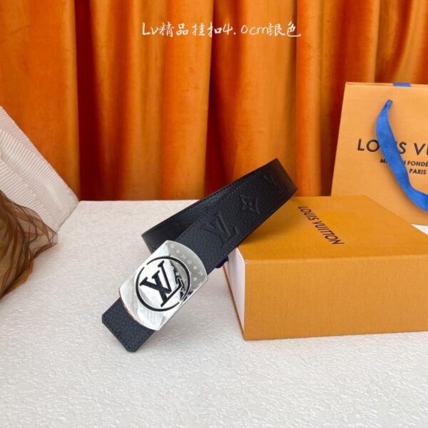 repliche,replica,perfette,siti di,affidabili,migliori siti,dove comprare,1:1,scarpe da ginnastica Louis Vuitton Classic Original Quality Classic Fibbia in acciaio premium originale con motivo litchi bifacciale, larghezza 4,0 cm (EHGYP)
