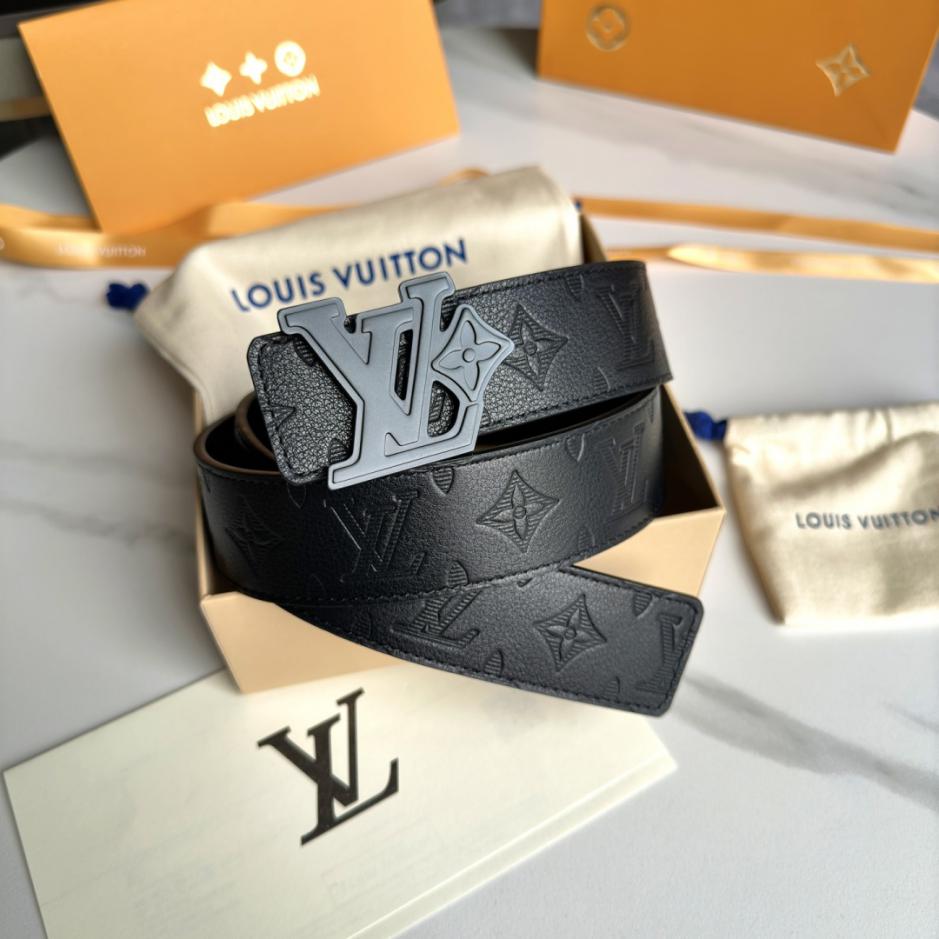 repliche,replica,perfette,siti di,affidabili,migliori siti,dove comprare,1:1,scarpe da ginnastica LOUIS VUITTON ultima versione aggiornata larghezza 40 mm (L0G2E) repliche,replica,perfette,siti di,affidabili,migliori siti,dove comprare,1:1,scarpe da ginnastica LOUIS VUITTON ultima versione aggiornata larghezza 40 mm (L0G2E)