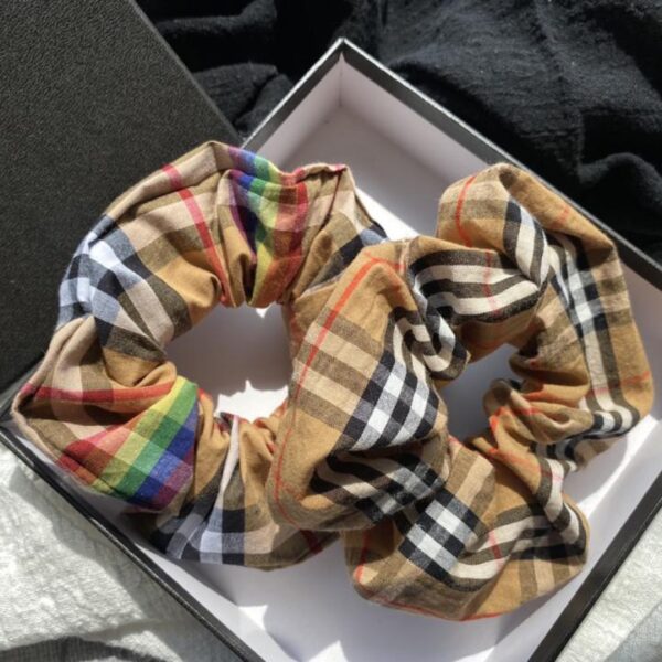 repliche,replica,perfette,siti di,affidabili,migliori siti,dove comprare,1:1,scarpe da ginnastica Elastico per capelli Burberry Check (a quadri piccoli o a quadri arcobaleno) (due opzioni disponibili) 1 pezzo/busta semplice (EBOZG)