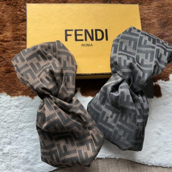 Fendi Fendi cerchietto con croce intrecciata a fiori antichi, 1 pezzo/confezionato in una semplice borsa (70TQO)