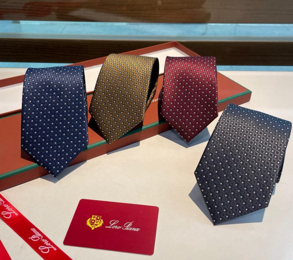 repliche,replica,perfette,siti di,affidabili,migliori siti,dove comprare,1:1,scarpe da ginnastica Cravatta da uomo elegante stile bancone Loro Piana (2H5UK) repliche,replica,perfette,siti di,affidabili,migliori siti,dove comprare,1:1,scarpe da ginnastica Cravatta da uomo elegante stile bancone Loro Piana (2H5UK)