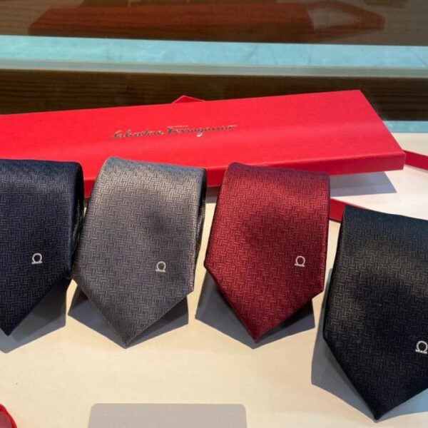 repliche,replica,perfette,siti di,affidabili,migliori siti,dove comprare,1:1,scarpe da ginnastica Nuova serie di cravatte da uomo Ferragamo in 100% seta twill di prima qualità, fatte a mano e personalizzate (LBGZO)