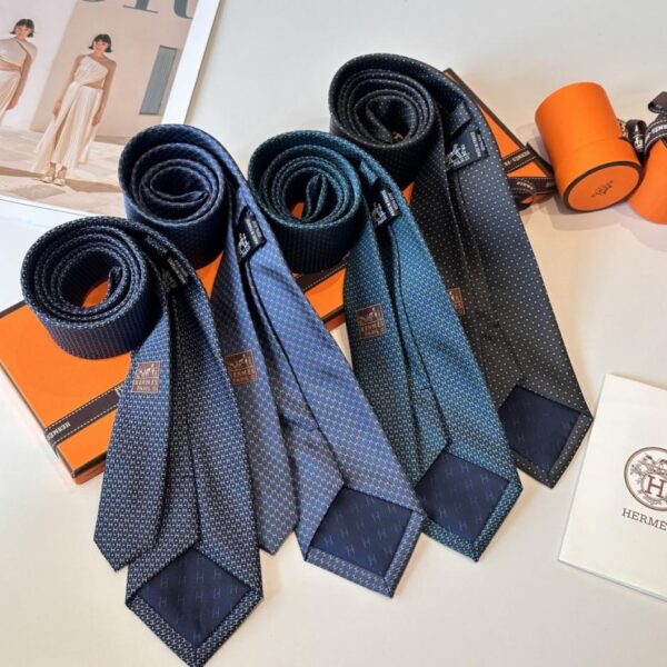 repliche,replica,perfette,siti di,affidabili,migliori siti,dove comprare,1:1,scarpe da ginnastica Nuova serie di cravatte da uomo Hermes [H Dot Tie] (55NTT)