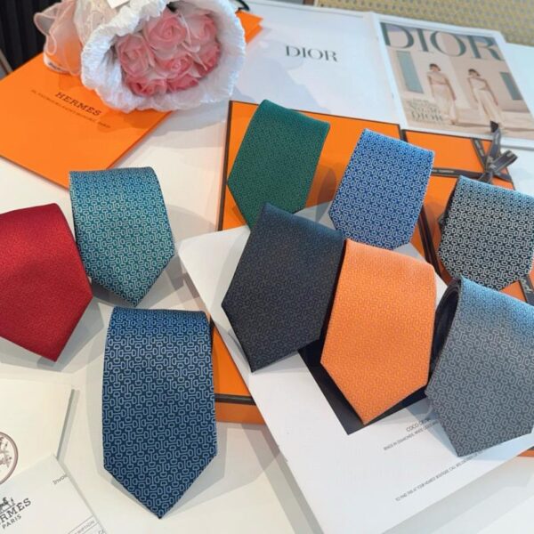 Nuova collezione di cravatte da uomo Hermès in 100% seta twill di prima qualità, personalizzazione fatta a mano (S92AF)