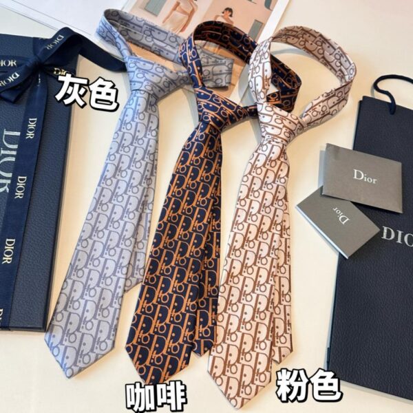 repliche,replica,perfette,siti di,affidabili,migliori siti,dove comprare,1:1,scarpe da ginnastica Dior New Tie Cravatta Dior da uomo CD (5F48A)