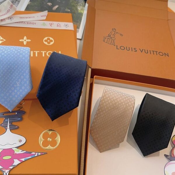 repliche,replica,perfette,siti di,affidabili,migliori siti,dove comprare,1:1,scarpe da ginnastica LV contatore sincronizzato squisito piccolo logo motivo scuro jacquard 100% seta jacquard superiore fatto a mano personalizzato (M8OPX)