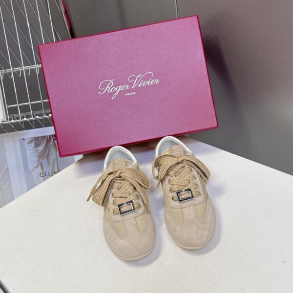 repliche,replica,perfette,siti di,affidabili,migliori siti,dove comprare,1:1,scarpe da ginnastica Roger Vivier Roger Vivier RV autunno e inverno ultime scarpe da ginnastica tedesche (AYZQX)