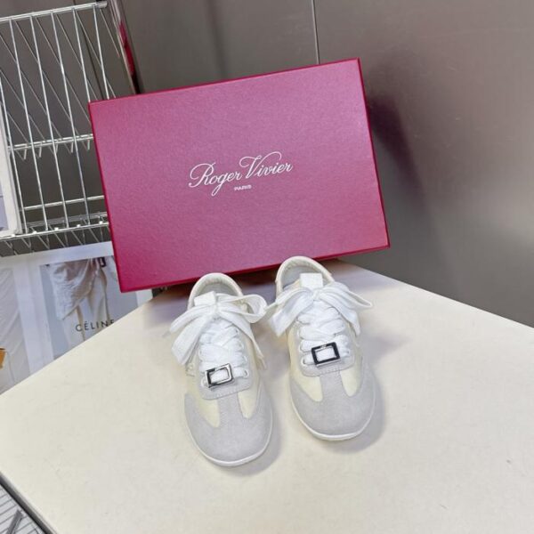 repliche,replica,perfette,siti di,affidabili,migliori siti,dove comprare,1:1,scarpe da ginnastica Roger Vivier Roger Vivier RV autunno e inverno ultime scarpe da ginnastica tedesche (UV1MX)