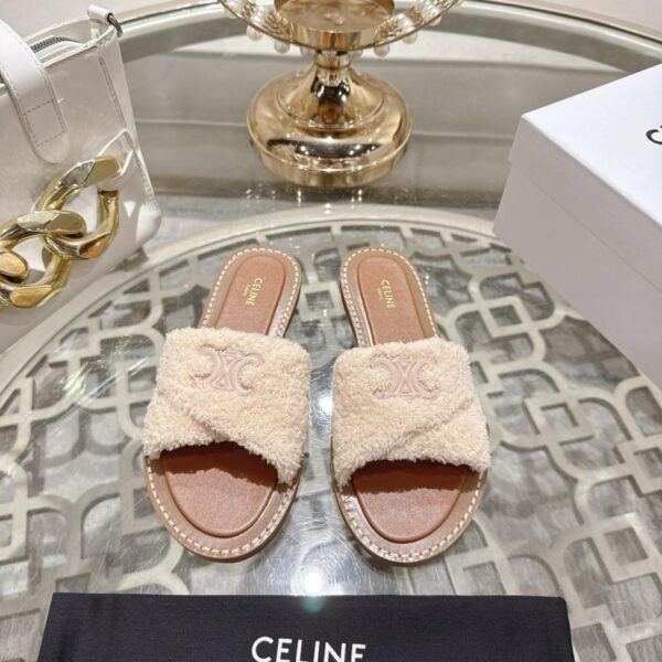 repliche,replica,perfette,siti di,affidabili,migliori siti,dove comprare,1:1,scarpe da ginnastica Celine autunno pianta erba 🌿 ultima serie di sandali (V772X)