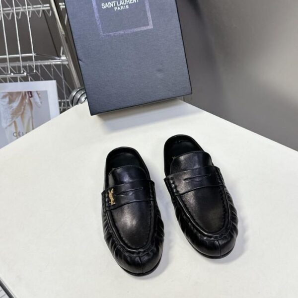 Mocassini classici Saint Laurent (22BDM)