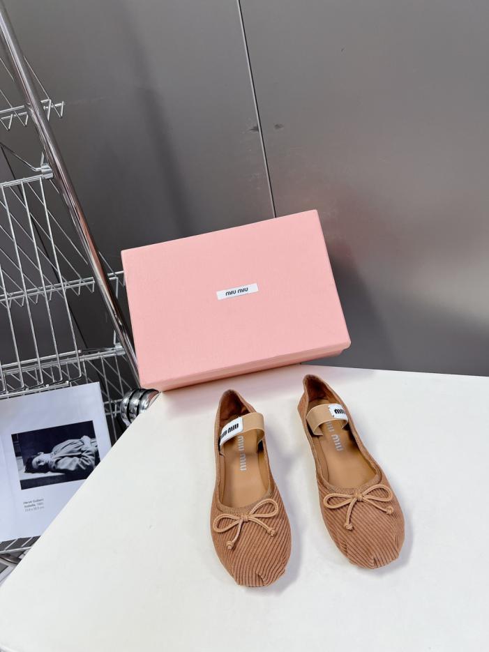 repliche,replica,perfette,siti di,affidabili,migliori siti,dove comprare,1:1,scarpe da ginnastica Scarpe da ballo classiche MiuMiu (5JSOM) repliche,replica,perfette,siti di,affidabili,migliori siti,dove comprare,1:1,scarpe da ginnastica Scarpe da ballo classiche MiuMiu (5JSOM)