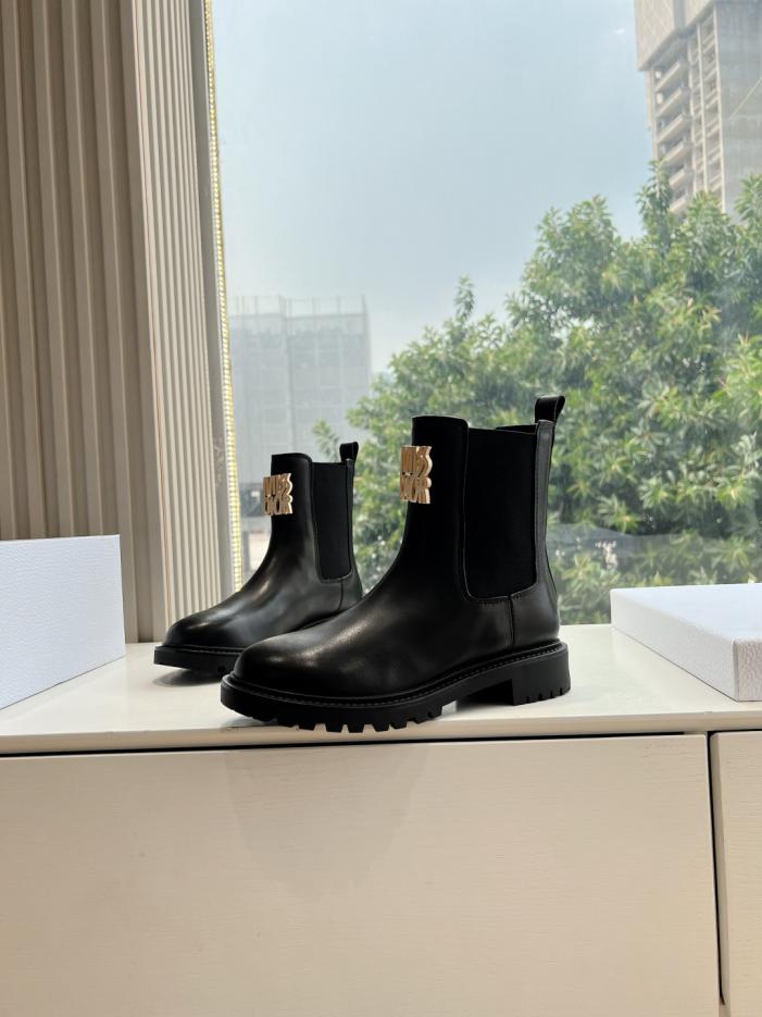 repliche,replica,perfette,siti di,affidabili,migliori siti,dove comprare,1:1,scarpe da ginnastica Stivaletti Chelsea autunno/inverno G133 Miss Dior (QQMGV) repliche,replica,perfette,siti di,affidabili,migliori siti,dove comprare,1:1,scarpe da ginnastica Stivaletti Chelsea autunno/inverno G133 Miss Dior (QQMGV)