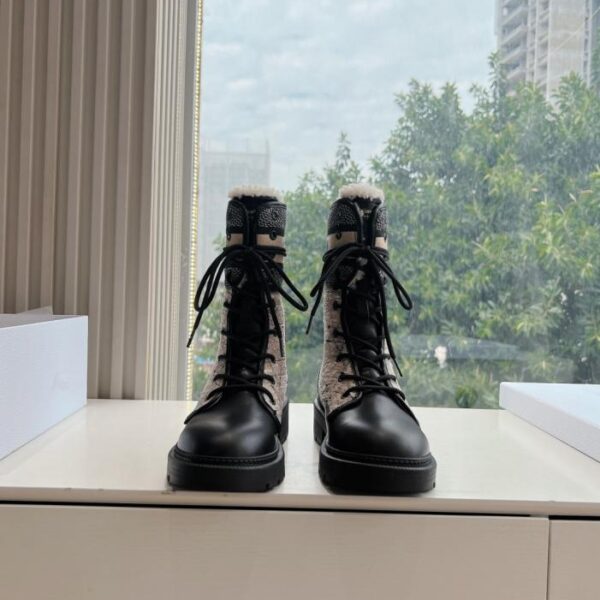 Stivaletti Chelsea autunno/inverno G133 Miss Dior (6ODED)
