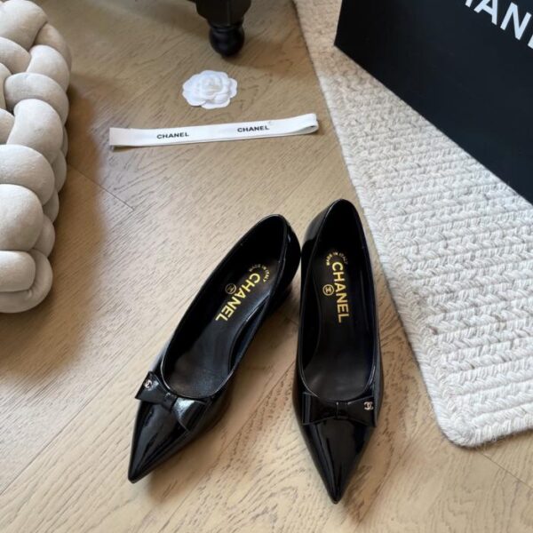 repliche,replica,perfette,siti di,affidabili,migliori siti,dove comprare,1:1,scarpe da ginnastica Chanel 25S New Butterfly High Heels Series Top Version (PAIUQ)