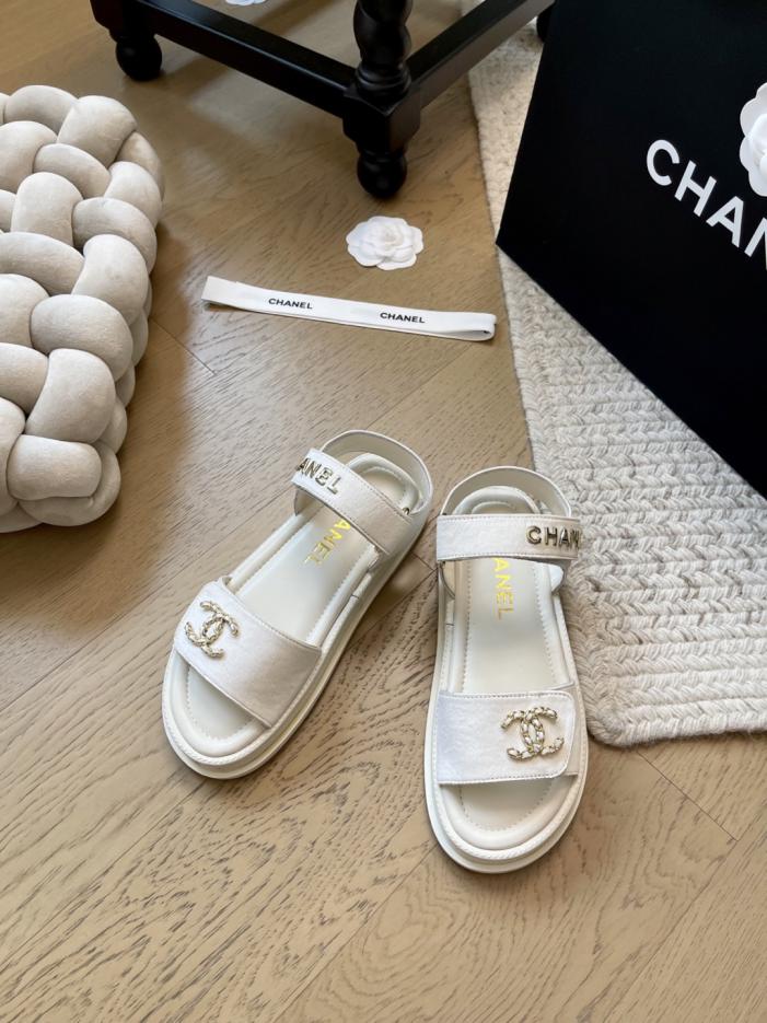 repliche,replica,perfette,siti di,affidabili,migliori siti,dove comprare,1:1,scarpe da ginnastica Chanel 25 nuovi sandali in velcro versione top (GJW20) repliche,replica,perfette,siti di,affidabili,migliori siti,dove comprare,1:1,scarpe da ginnastica Chanel 25 nuovi sandali in velcro versione top (GJW20)