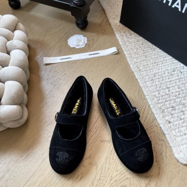 repliche,replica,perfette,siti di,affidabili,migliori siti,dove comprare,1:1,scarpe da ginnastica Chanel 25 Autunno/Inverno Nuovi Mocassini in Lana d’Agnello Edizione Top (ZGH74)