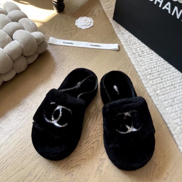 repliche,replica,perfette,siti di,affidabili,migliori siti,dove comprare,1:1,scarpe da ginnastica Pantofole Chanel in lana elasticizzata con suola spessa, nuove, da 25k, versione top (3UMCE)