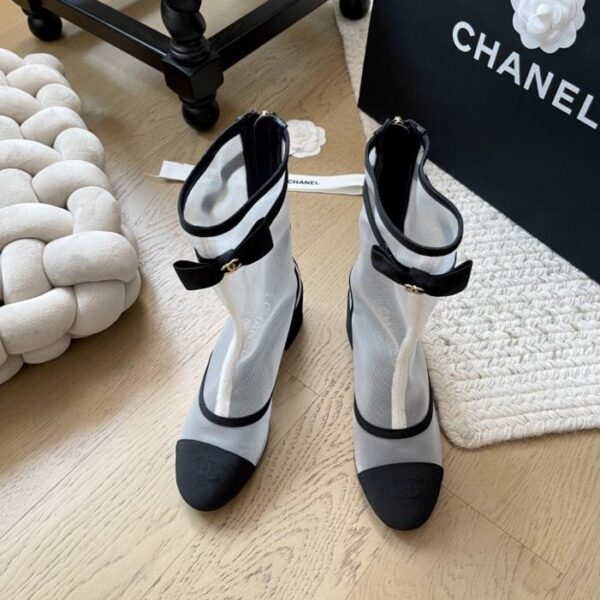 repliche,replica,perfette,siti di,affidabili,migliori siti,dove comprare,1:1,scarpe da ginnastica Nuovi stivaletti Chanel con fiocco in rete, versione top (8E24K)